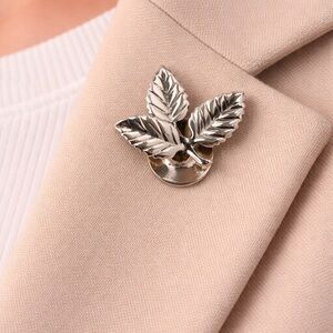 Tiffany & Co Estate Leaf Brooch/Lapel Pin